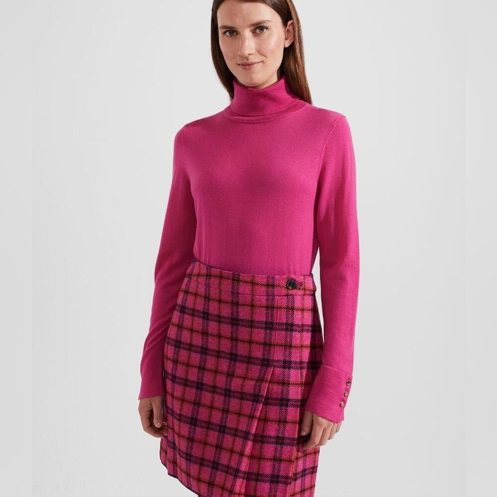 J Crew Hot Pink Long Sleeve Turtle Neck Medium EUC